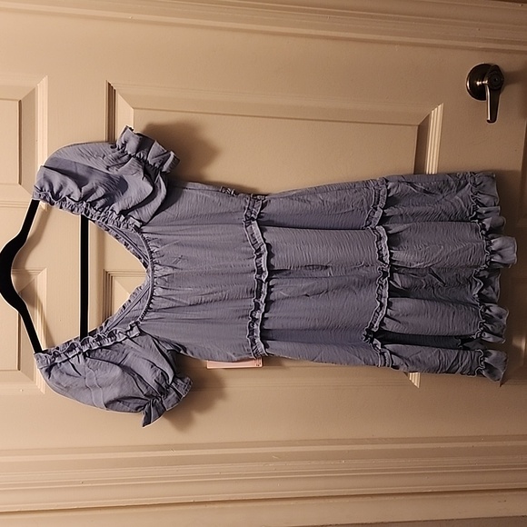 Dress - Picture 2 of 2